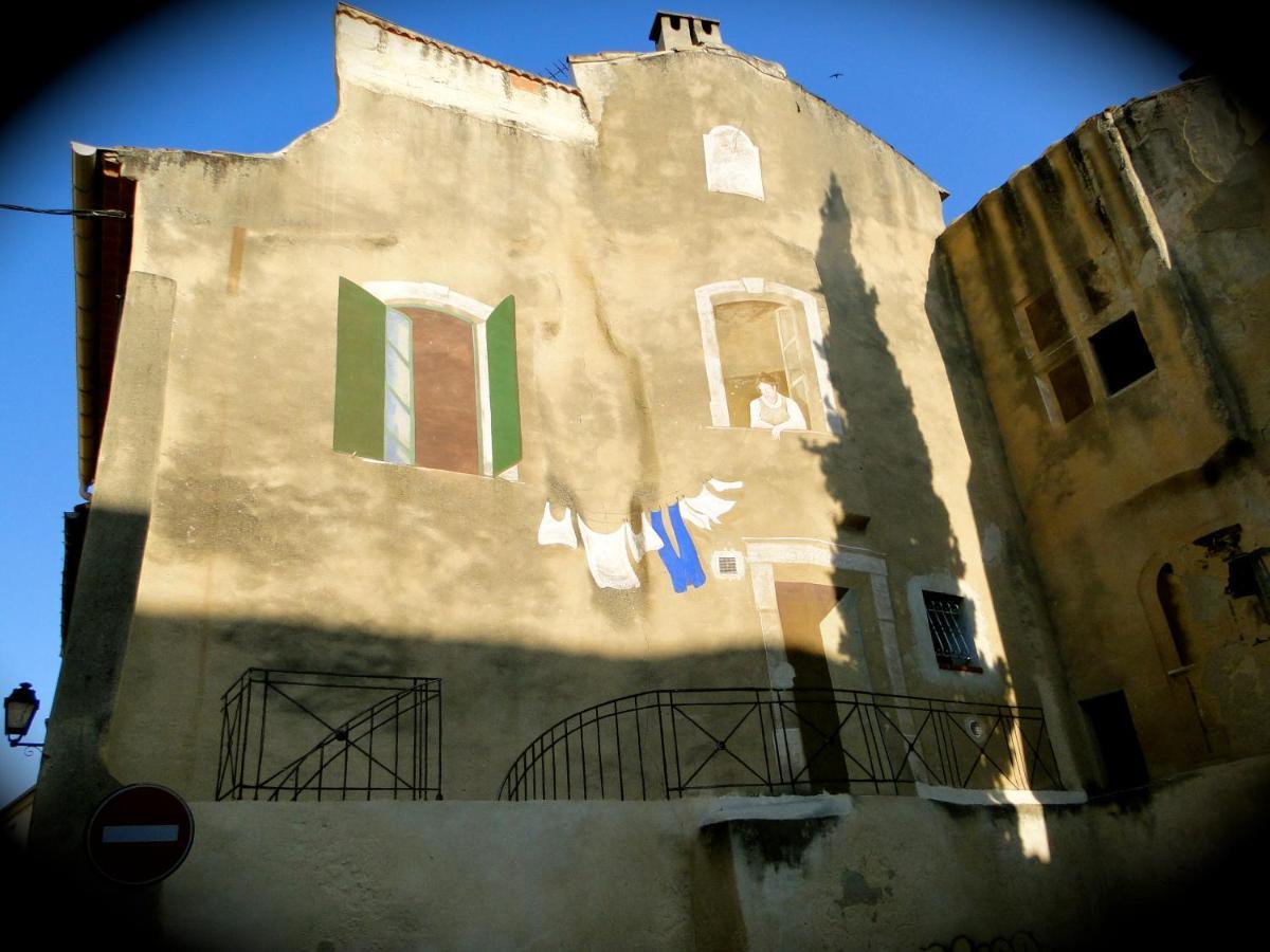 Sympathique Appartement LʼIsle-sur-la-Sorgue Exteriör bild